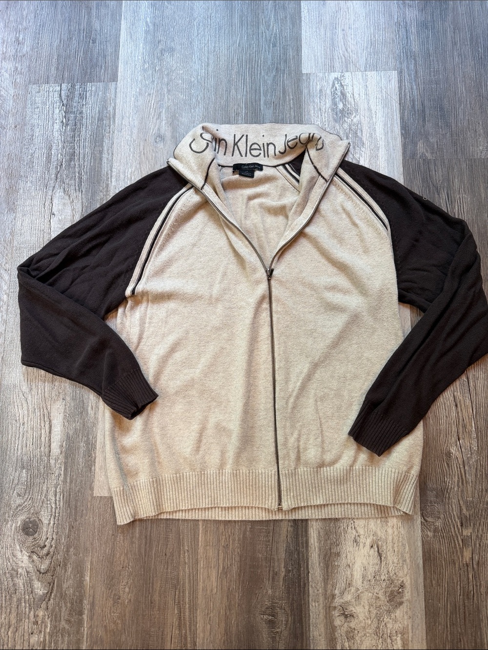 Calvin Klein Jeans Men's Cream Beige Body Brown Sleeve Zip-Up Sweater Y2K